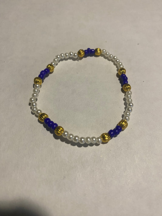 navy & gold pearl bracelet